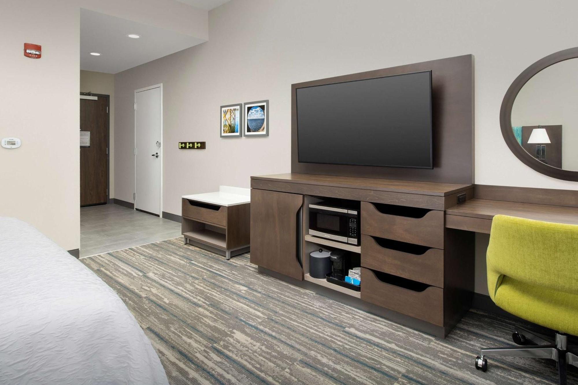 Hampton Inn & Suites Лексингтон Экстерьер фото