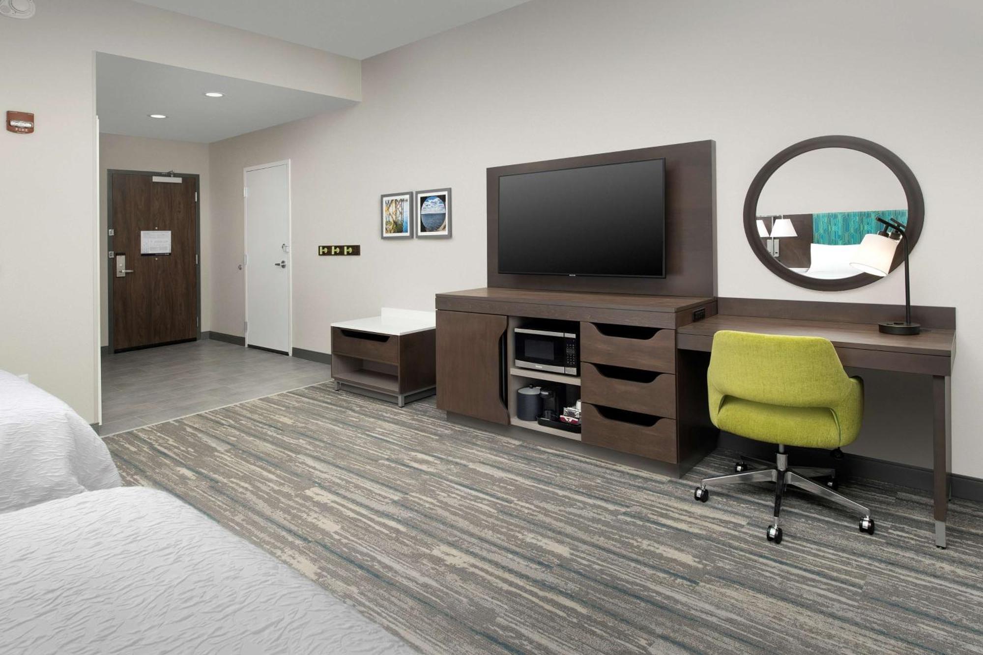 Hampton Inn & Suites Лексингтон Экстерьер фото